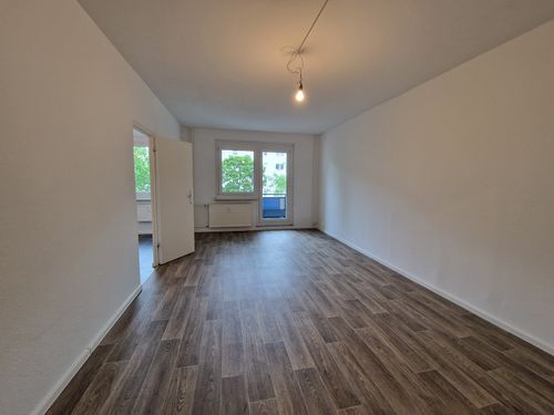 Etagenwohnung Leipzig Lausen-Grünau - 3 Zimmer, 69 m&sup2;, 534&euro; | Angebot:26543963