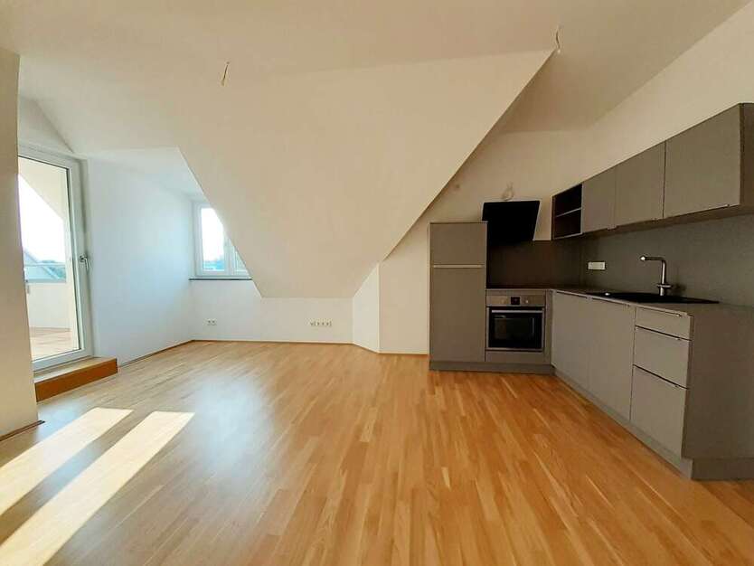Wohnung zum Mieten in Leipzig 670 € 42.67 m²