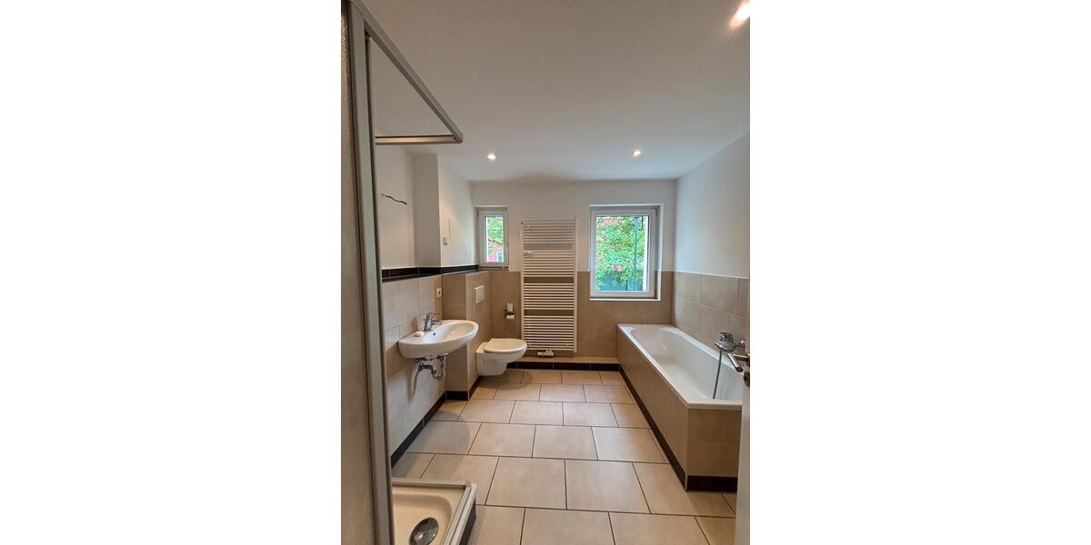 Etagenwohnung Markkleeberg - 2 Zimmer, 61 m&sup2;, 555&euro; | Angebot:26478457