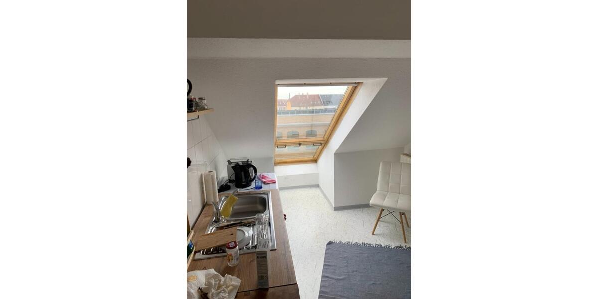 Dachgeschoßwohnung Leipzig Altwest - 2 Zimmer, 45 m&sup2;, 70&euro; | Angebot:25641785