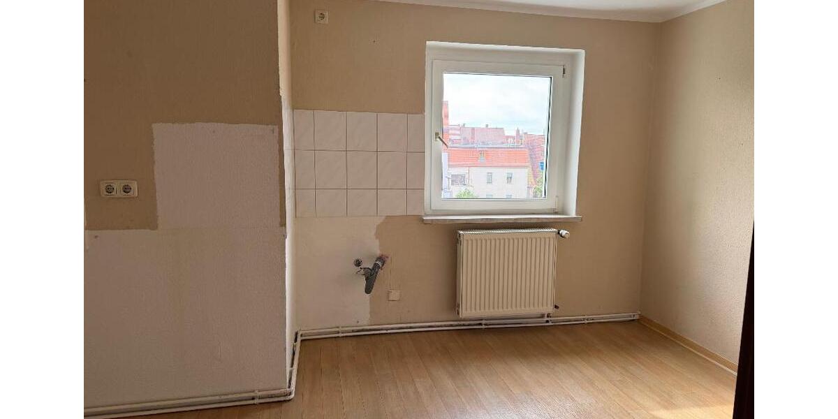 Etagenwohnung Borna - 3 Zimmer, 80 m&sup2;, 440&euro; | Angebot:26062973