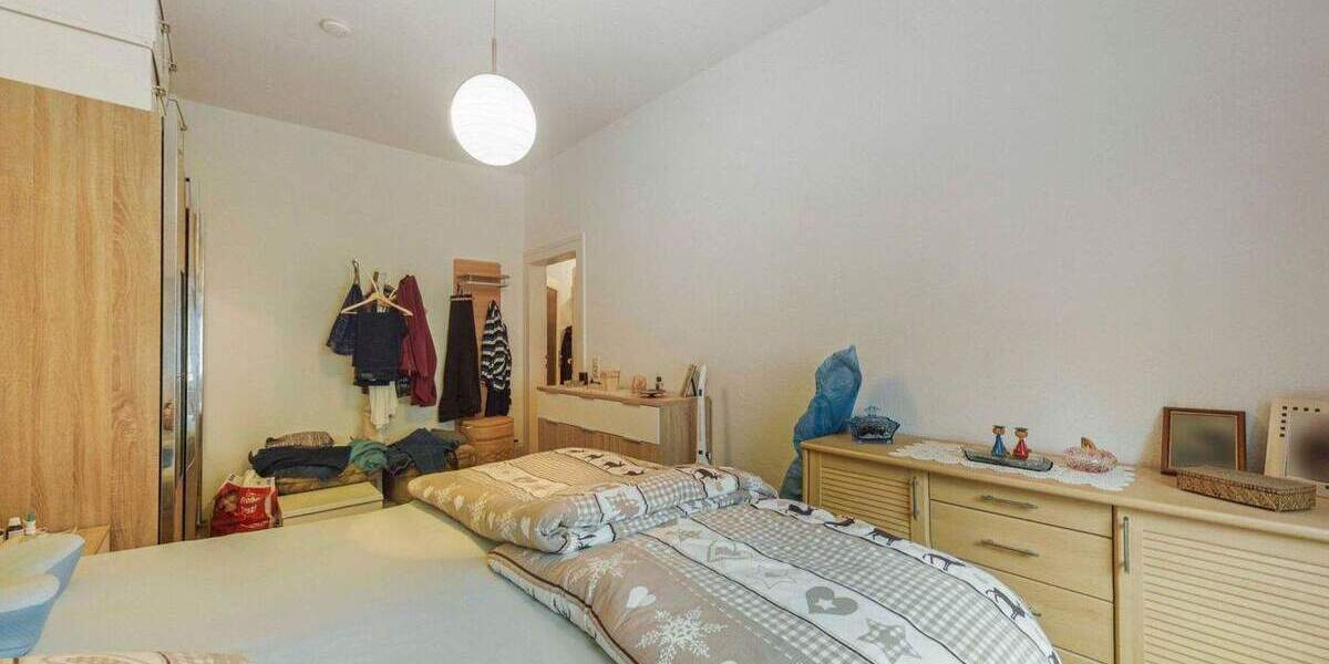 Etagenwohnung Leipzig Dölitz-Dösen - 3 Zimmer, 81 m&sup2;, 169.000&euro; | Angebot:25698111