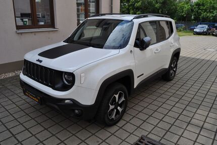 Jeep Renegade 81.000 km 20.990 &euro; Leipzig 04179