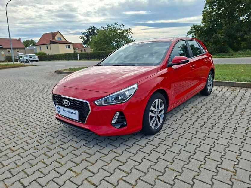 i30