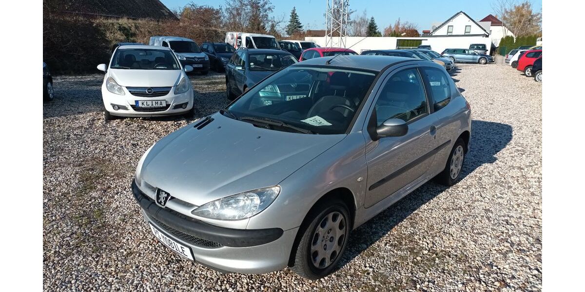 Peugeot 206 49.000 km 2.490 &euro; Sandersdorf-Brehna 06792