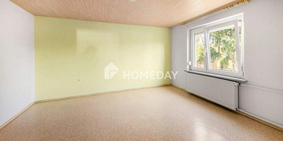 Einfamilienhaus Schkeuditz Wolteritz - 8 Zimmer, 150 m&sup2;, 260.000&euro; | Angebot:25775243
