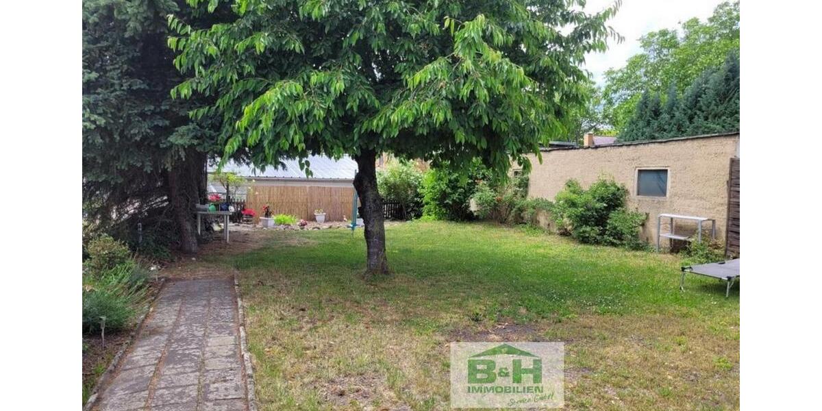 Dachgeschoßwohnung Sandersdorf-Brehna Brehna - 3 Zimmer, 80 m&sup2;, 400&euro; | Angebot:25125125