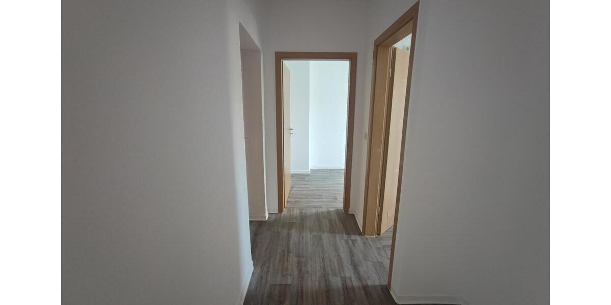 Etagenwohnung Merseburg - 3 Zimmer, 59 m&sup2;, 352&euro; | Angebot:26662545