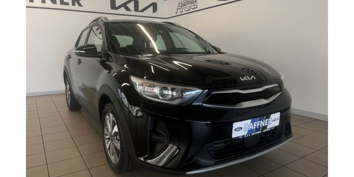 Kia Stonic 6.856 km 17.980 &euro; Leipzig 04179