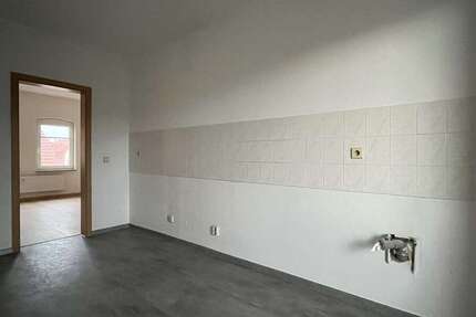 Wohnung Pegau Carsdorf - 1 Zimmer, 38 m&sup2;, 350&euro; | Angebot:26423070