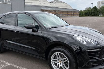 Porsche Macan 147.279 km 27.990 &euro; Leipzig 04109