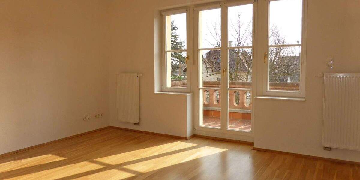 Etagenwohnung Leipzig Mockau-Nord - 4 Zimmer, 82 m&sup2;, 215.000&euro; | Angebot:25673893