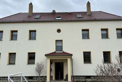 Wohnung Borna - 4 Zimmer, 75 m&sup2;, 525&euro; | Angebot:22881614
