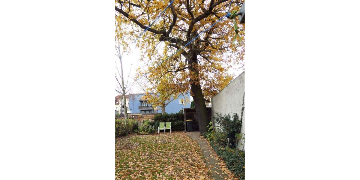 Frisch Renoviert - Schöne 3 Zi.- Whg., Bad mit Fenster, Loggia WG´s Willkommen! 3 zimmer