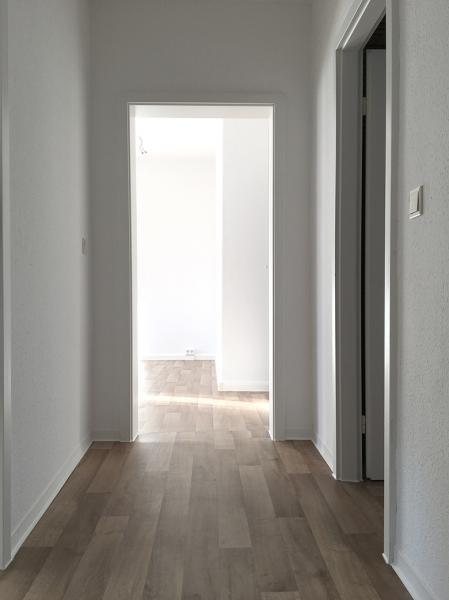 Schöne 3 Raum Wohnung mit Balkon zu vermieten! zimmer