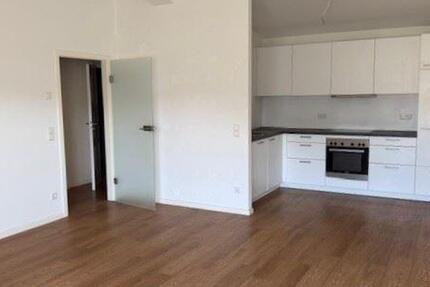 +++ 2 Raumwohnung mit Einbauküche und Balkon +++ 2 zimmer