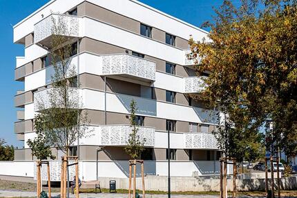 Balkon-Wohnung nach Westen | Einbauküche | Gäste-WC |Aufzug | Tiefgarage | Smart Home zimmer