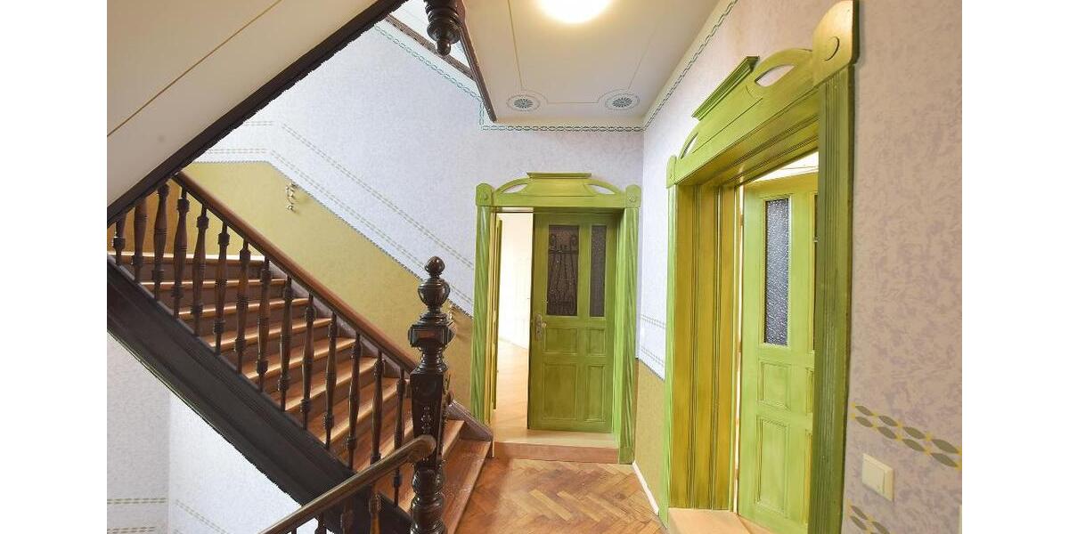 Hochwertige DG-Wohnung in Leipzig Stötteritz -Lift+Fußbodenheizung+Terrasse 3 zimmer