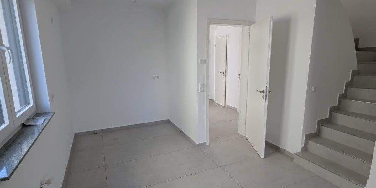 Reihenmittelhaus Kabelsketal Großkugel - 6 Zimmer, 170 m&sup2;, 1.775&euro; | Angebot:25673748