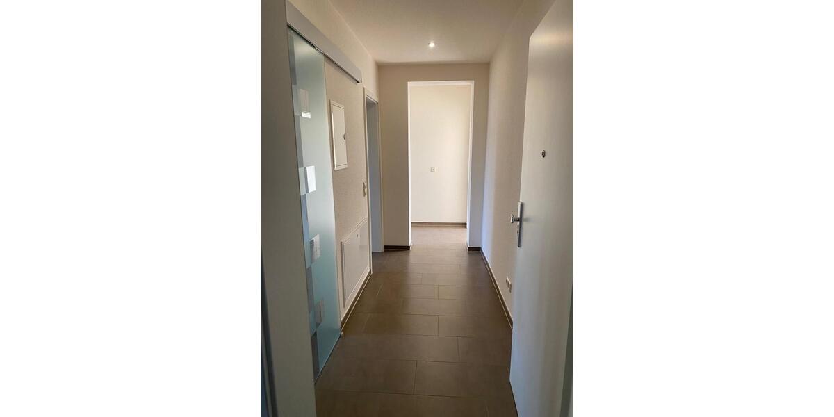 Etagenwohnung Borna - 3 Zimmer, 75 m&sup2;, 650&euro; | Angebot:26287267