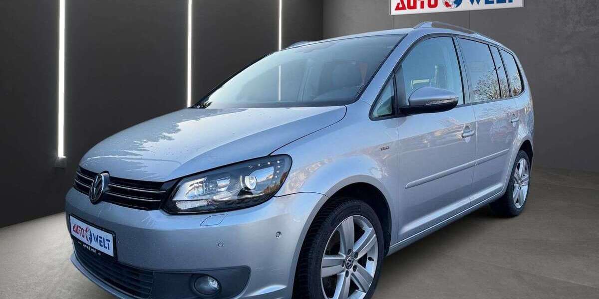 VW Touran 124.160 km 9.990 &euro; Sandersdorf-Brehna 06796