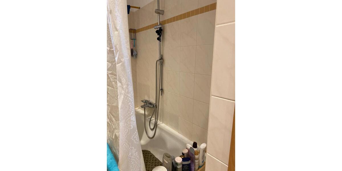 Etagenwohnung Leipzig Nordost - 3 Zimmer, 70 m&sup2;, 600&euro; | Angebot:25646706