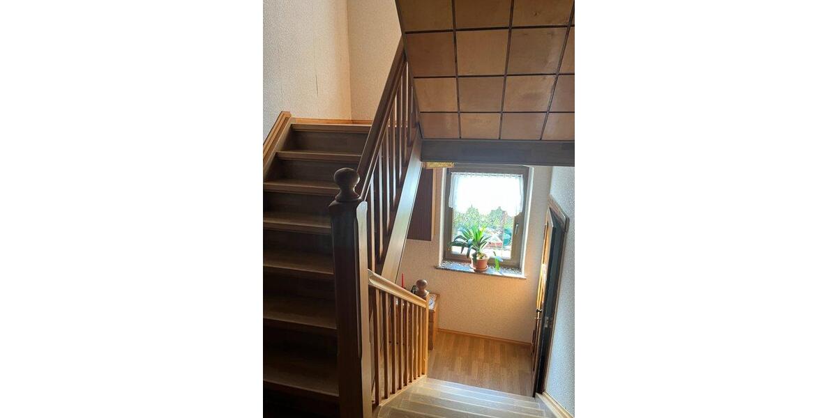 Einfamilienhaus Lützen - 8 Zimmer, 130 m&sup2;, 225.000&euro; | Angebot:26548110