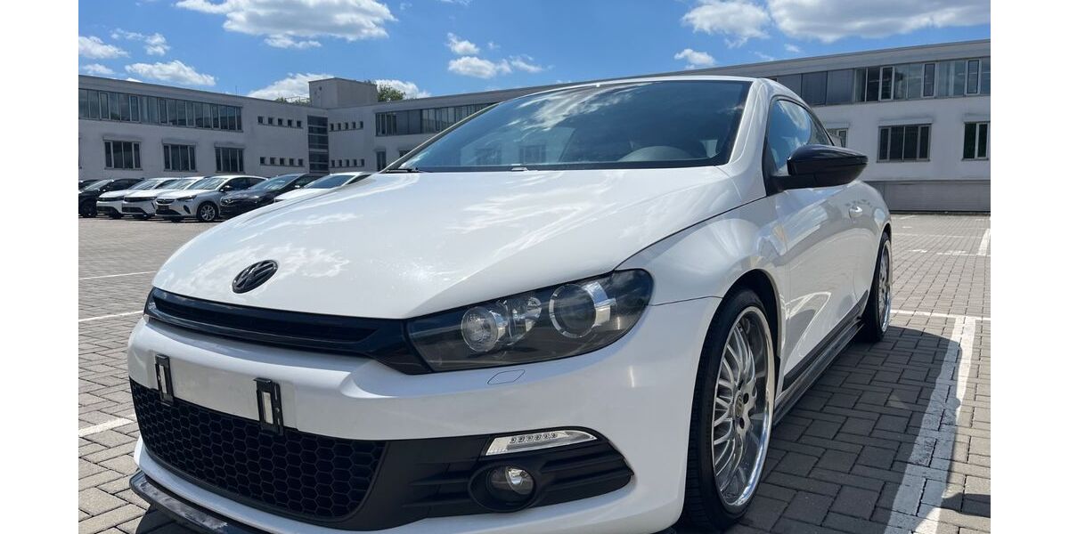 VW Scirocco 194.000 km 5.900 &euro; Leipzig 04207