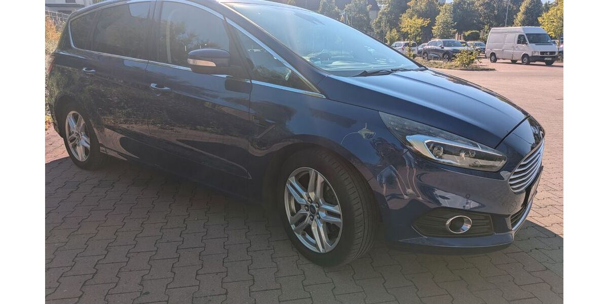 Ford S-Max 162.000 km 10.900 &euro; Leipzig 04275