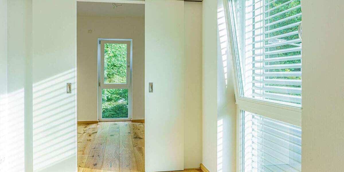 Etagenwohnung Leipzig Zentrum-West - 4 Zimmer, 114 m&sup2;, 2.114&euro; | Angebot:24990867