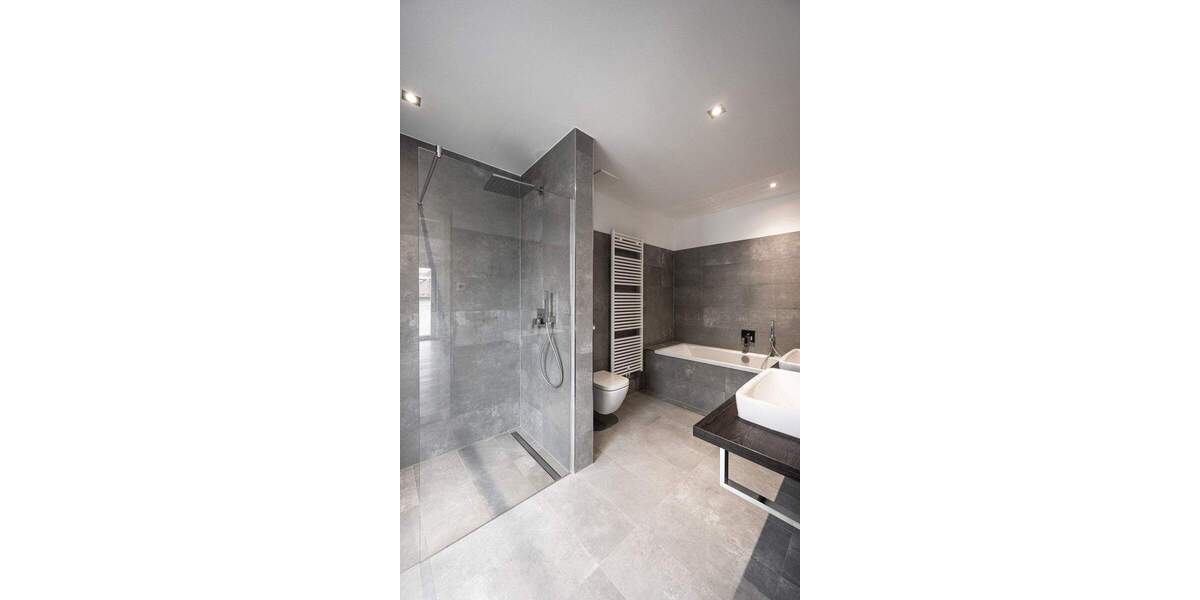 Etagenwohnung Naunhof - 5 Zimmer, 120 m&sup2;, 568.000&euro; | Angebot:26274141