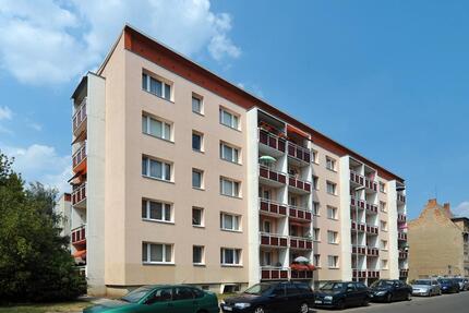 3-Zi-Whg. mit Tageslichtbad und Balkon zimmer