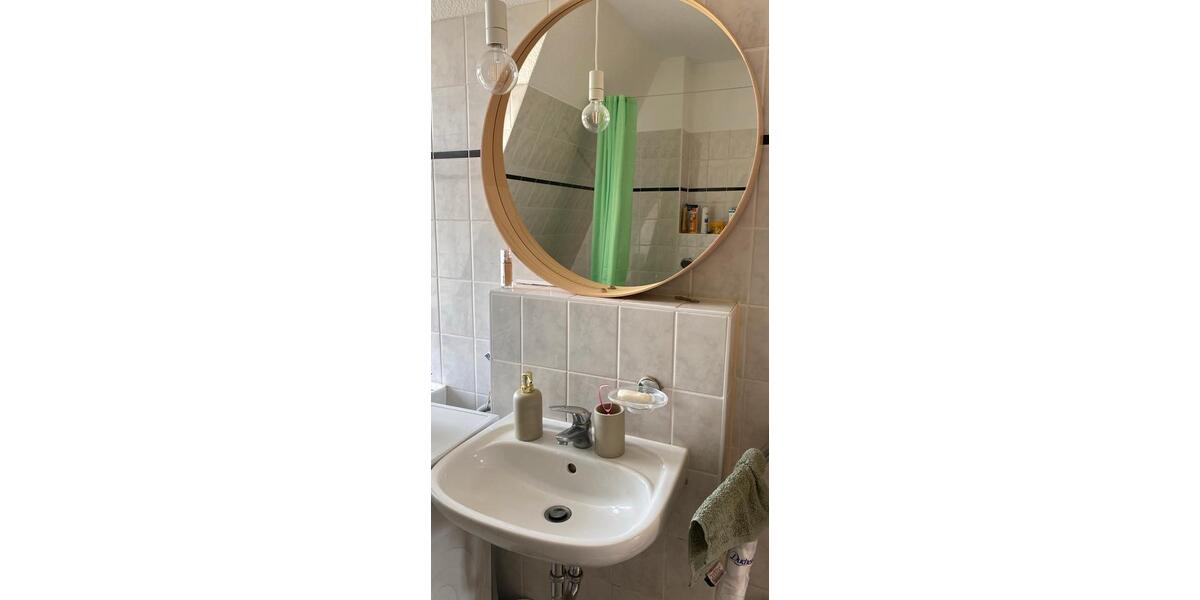 Dachgeschoßwohnung Leipzig Altwest - 2 Zimmer, 42 m&sup2;, 330&euro; | Angebot:26339656