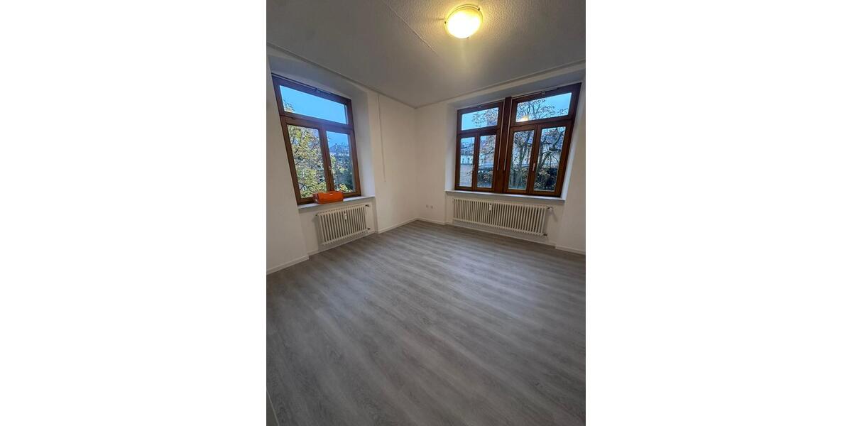 Etagenwohnung Leipzig Nord - 2 Zimmer, 65 m&sup2;, 665&euro; | Angebot:25499852