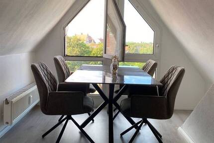 Sehr schöne Dachgeschosswohnung im Zentrum Merseburgs zu verkaufen 2 zimmer