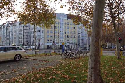 Apartment mit Tiefgaragenstellplatz und Aufzug 1 zimmer