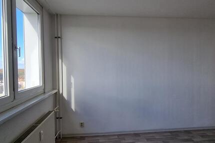 Klein aber fein! Ihre neue Wohlfühloase über den Dächern von Halle zimmer