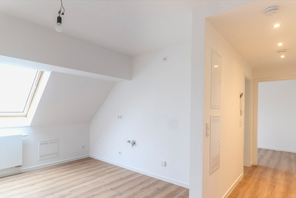AB JUNI + EUTRITZSCH + 1 ZIMMER MIETWOHNUNG + DACHGESCHOSS - Wohnung Leipzig Eutritzsch | Angebot:26659906