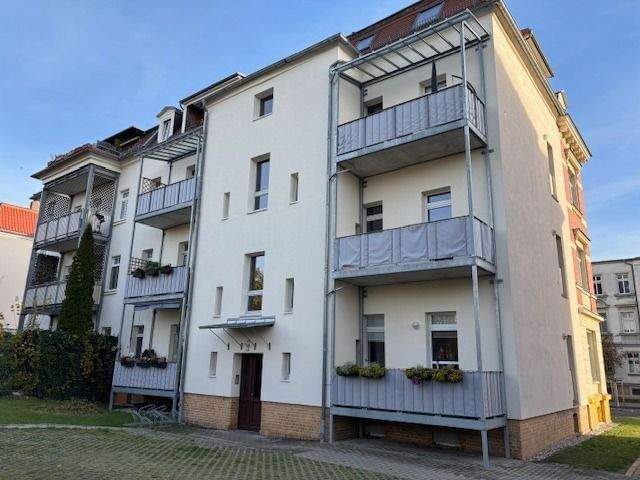 Etagenwohnung Markkleeberg Markkleeberg-Mitte - 2 Zimmer, 65 m&sup2;, 220.000&euro; | Angebot:25698237