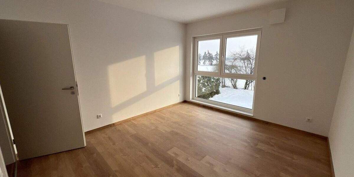 Doppelhaushälfte Leipzig Burghausen-Rückmarsdorf - 6 Zimmer, 158 m&sup2;, 2.675&euro; | Angebot:25775599
