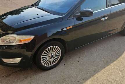 Ford Mondeo 300.000 km 2.900 € Weißenfels 06688