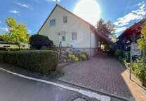 Haus zum Kaufen in Schkopau 340.000 € 117.13 m²