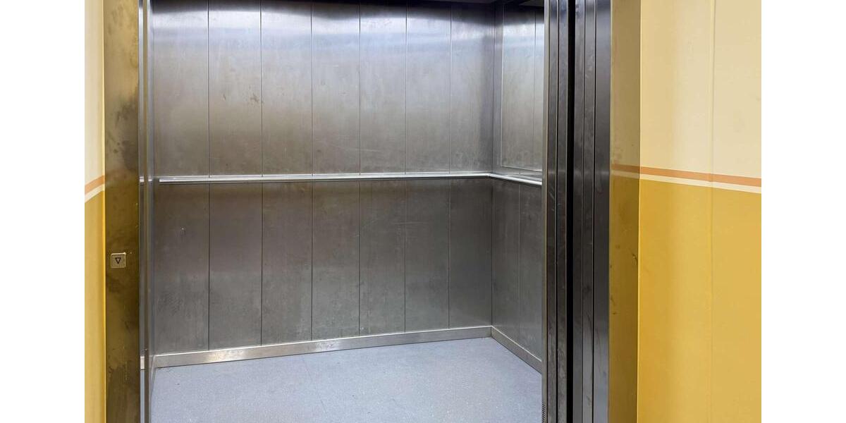 Etagenwohnung Leipzig Nordost - 2 Zimmer, 79 m&sup2;, 845&euro; | Angebot:26086407