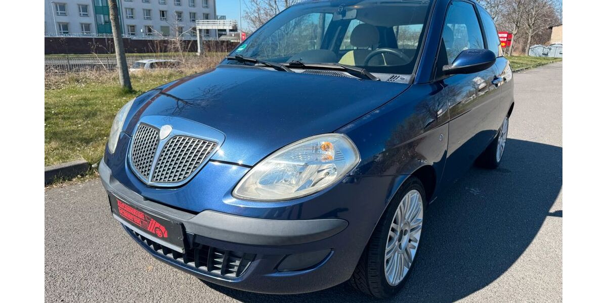 Lancia Ypsilon 140.221 km 3.300 &euro; Leipzig 04129