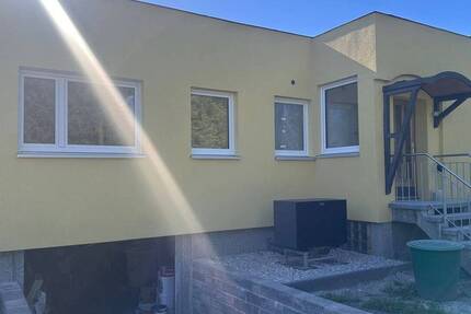 Haus Leipzig Thekla - 4 Zimmer, 127 m&sup2;, 1.900&euro; | Angebot:26778148