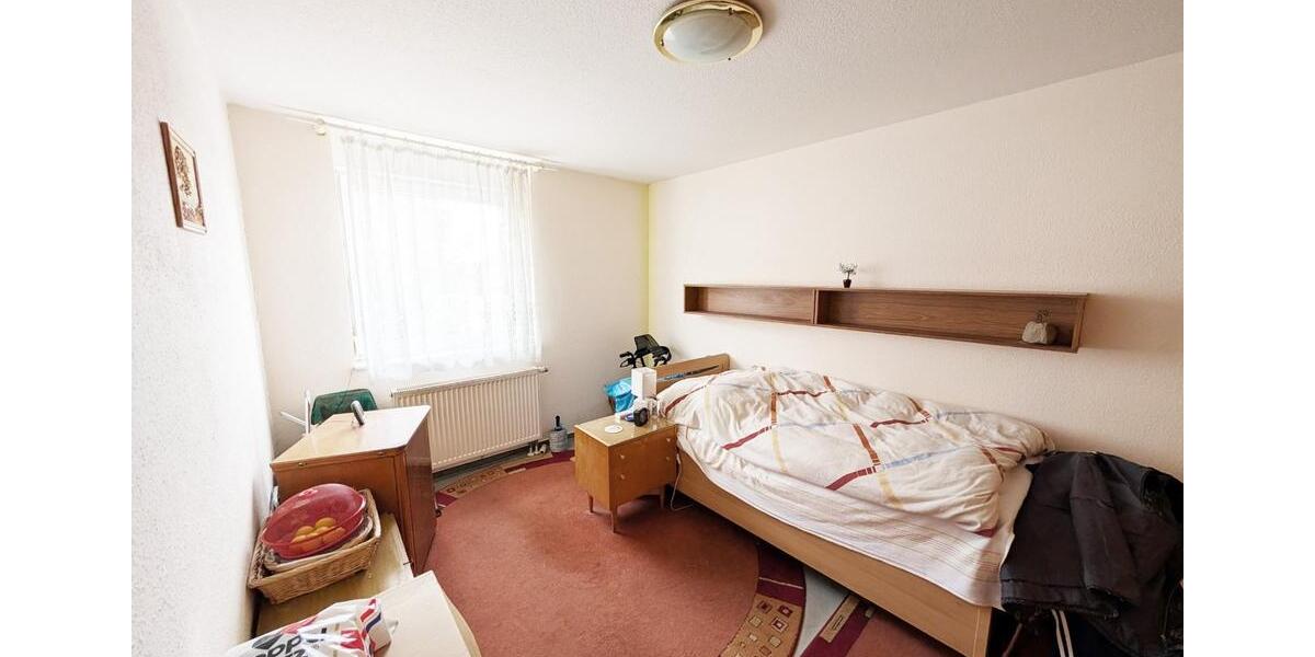 Etagenwohnung Schkeuditz - 2.5 Zimmer, 59 m&sup2;, 99.000&euro; | Angebot:27098952