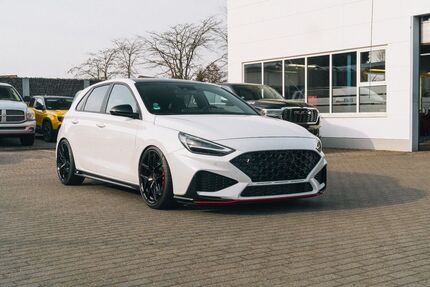 Hyundai i30 11.361 km 35.870 &euro; Landsberg OT Oppin 06188