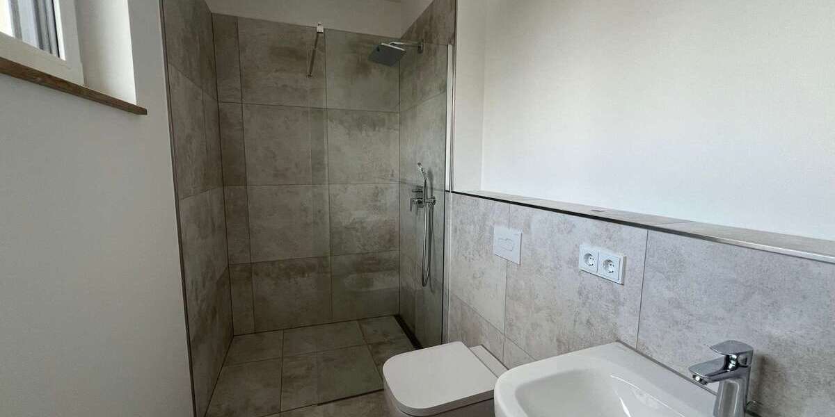 Ihr Leipziger Stadthaus - urbanes Lebensgefühl an der Parthe in Leipzig-Thekla 5 zimmer