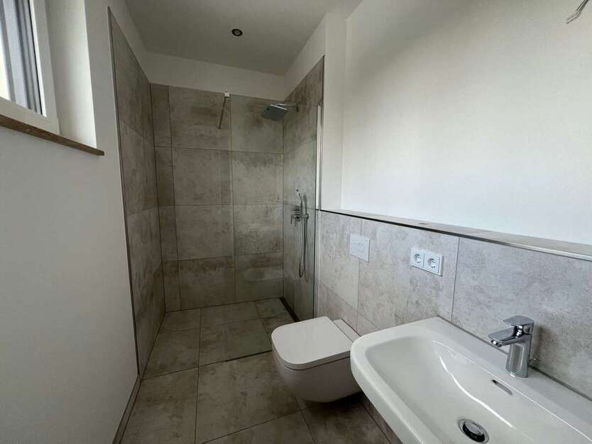 Ihr Leipziger Stadthaus - urbanes Lebensgefühl an der Parthe in Leipzig-Thekla 5 zimmer