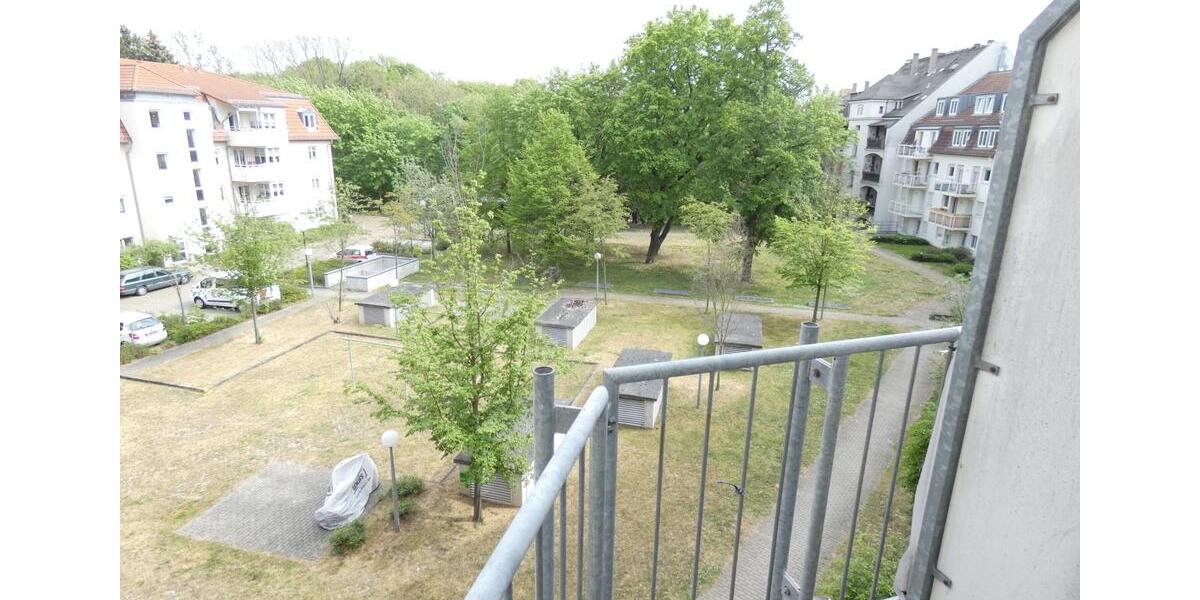 Etagenwohnung Leipzig Süd - 1 Zimmer, 27 m&sup2;, 331&euro; | Angebot:25438207